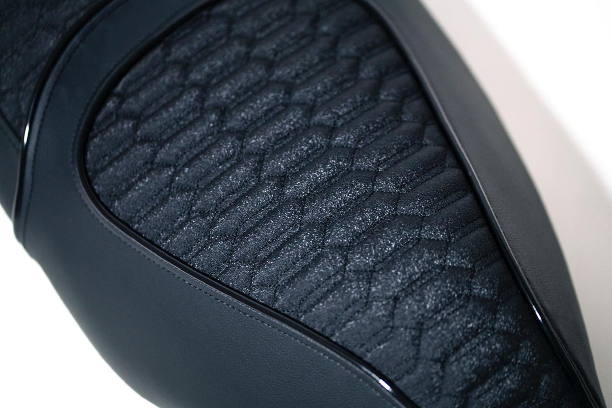 DS Covers - Alfa outdoor topcase motorhoes - Biker Outfit